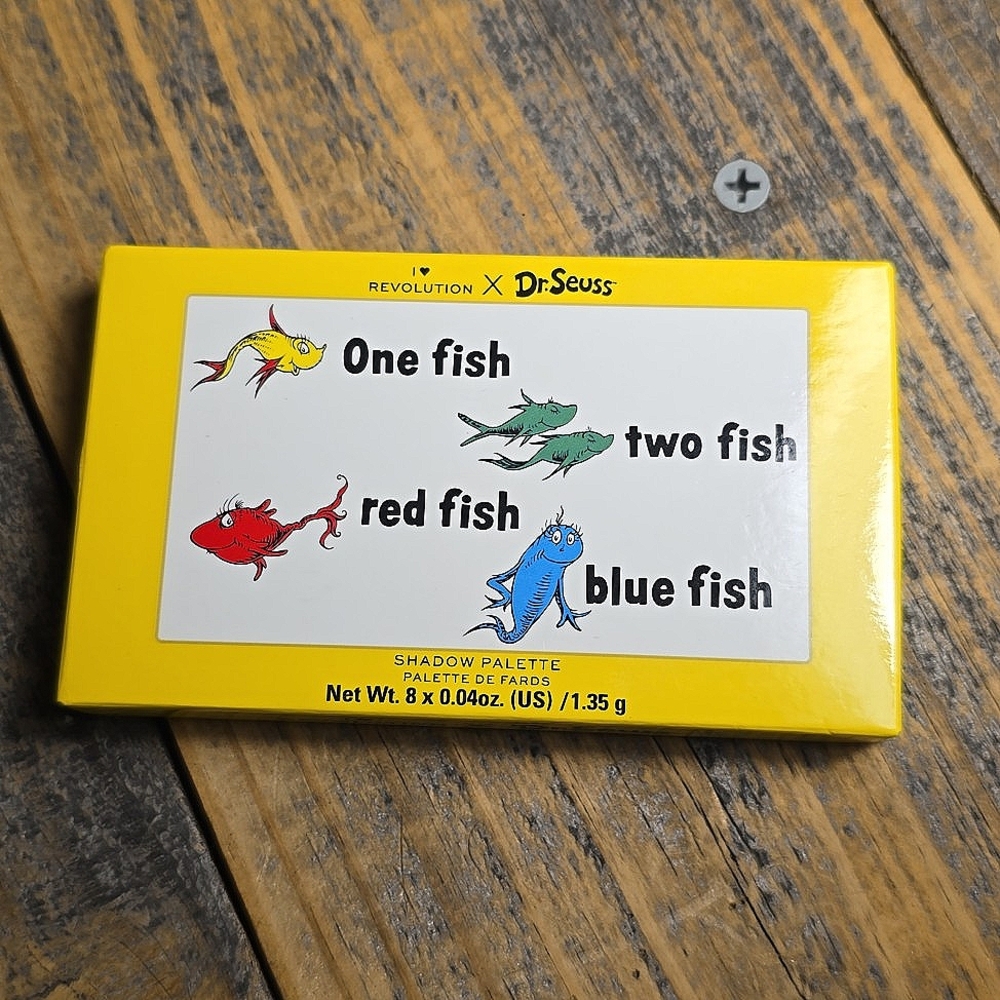 I Heart Revolution Dr. Seuss Shadow Palette NEW